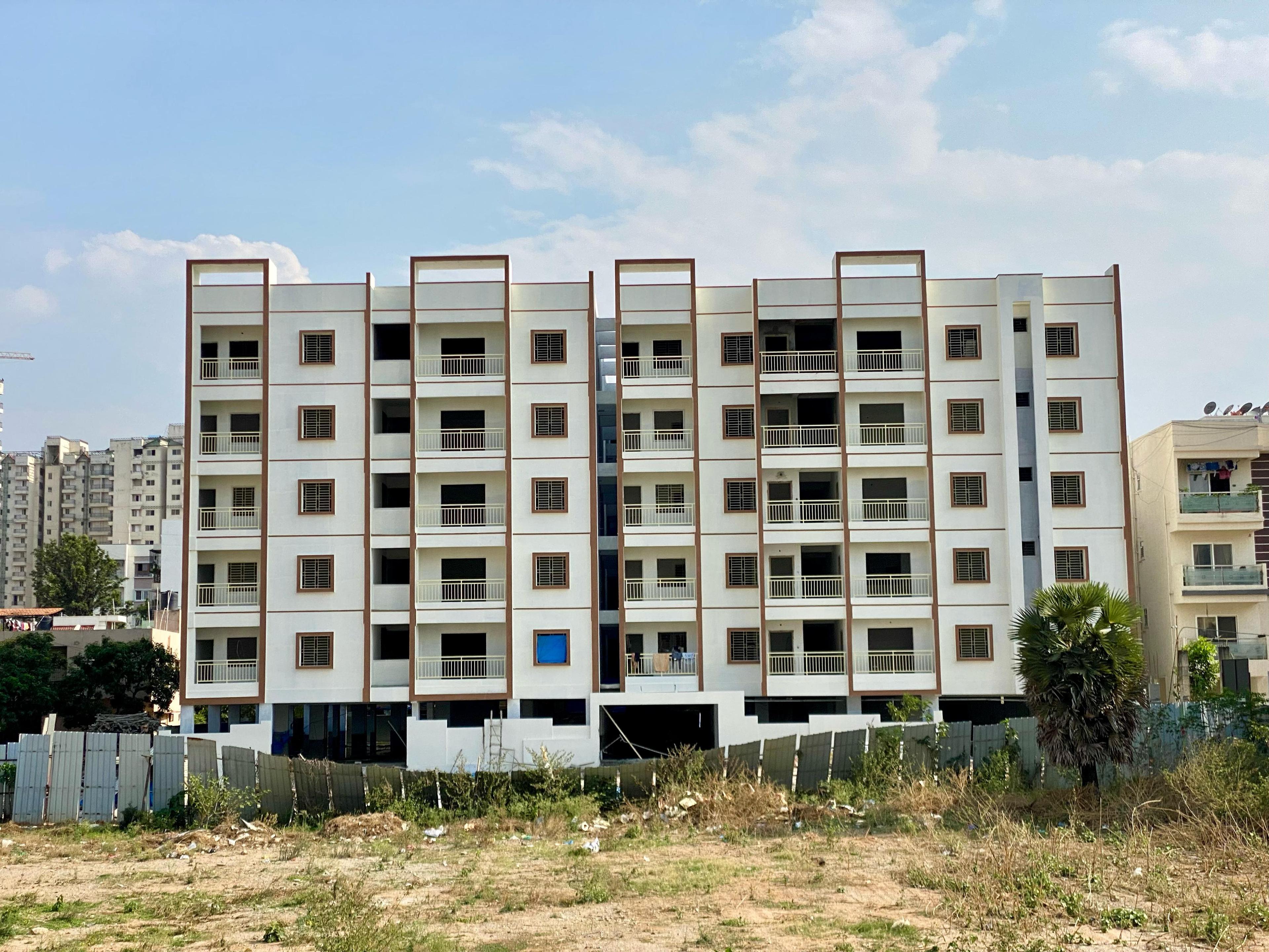 Premium 2 & 3 BHK Ready-to-Move Apartments for Sale in Banjara Layout, Bangalore