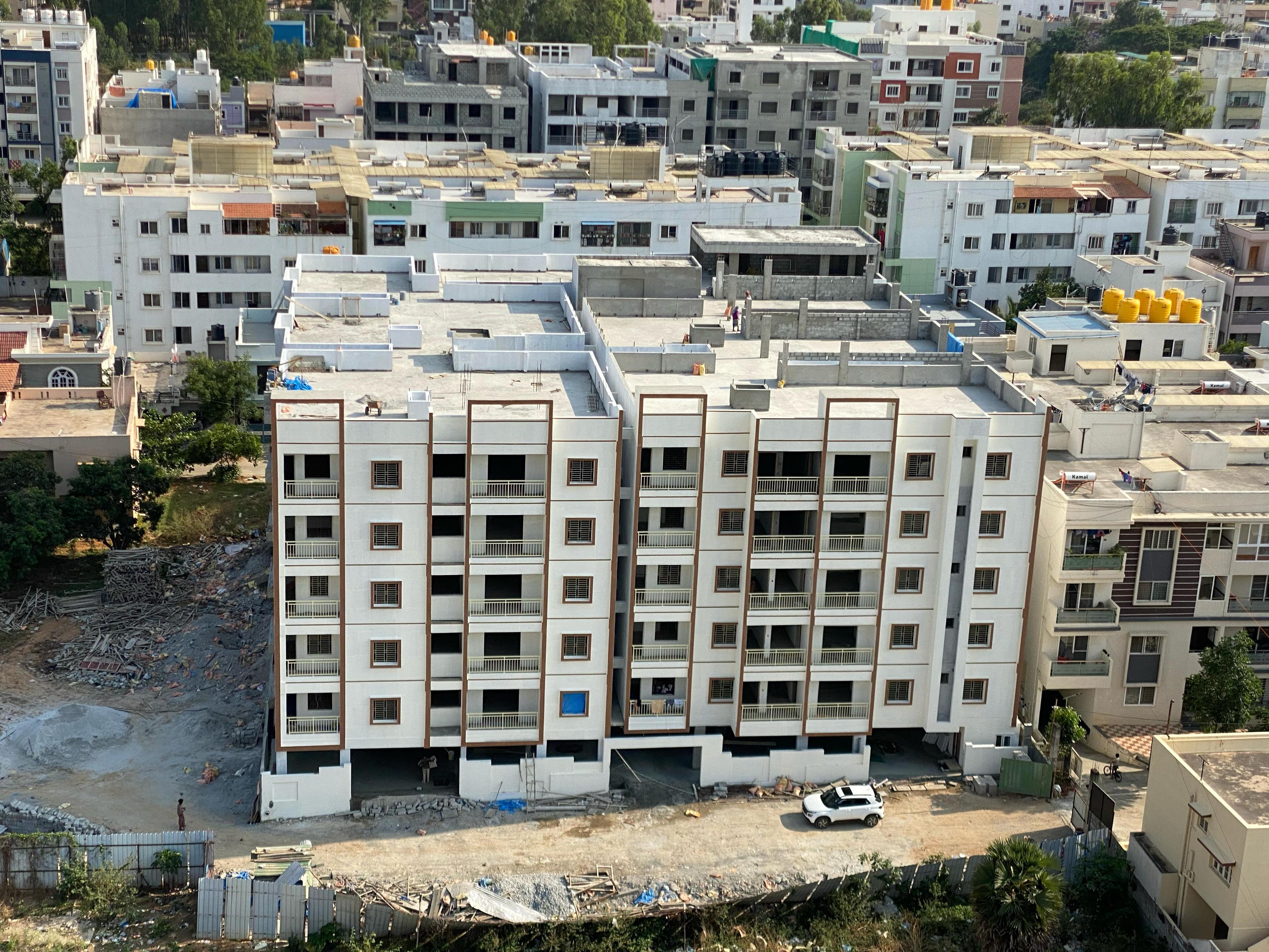 Premium 2 & 3 BHK Ready-to-Move Apartments for Sale in Banjara Layout, Bangalore view 2